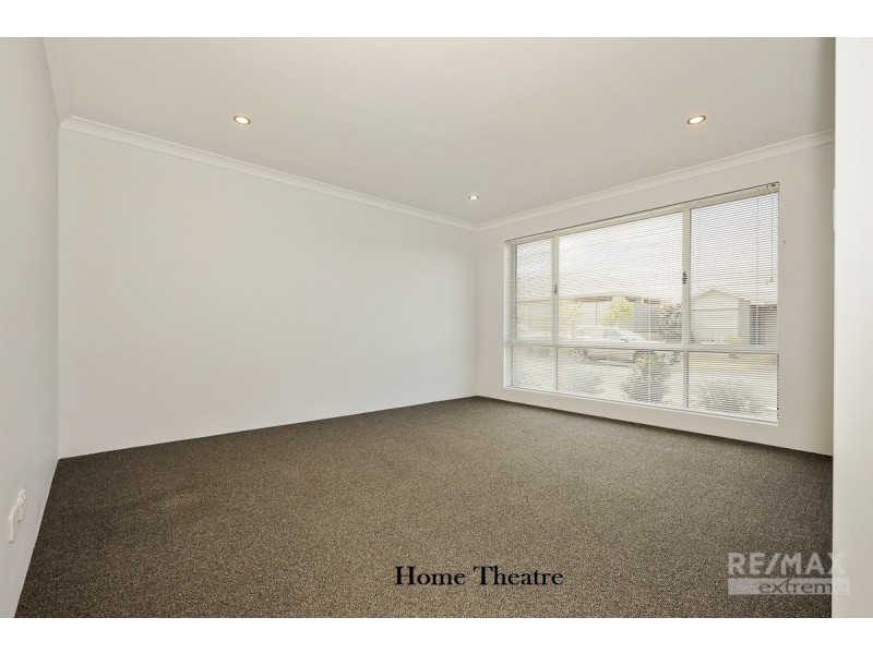 4 Celeste Street, Eglinton WA 6034