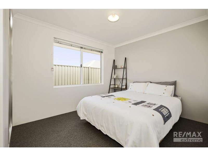 4 Celeste Street, Eglinton WA 6034