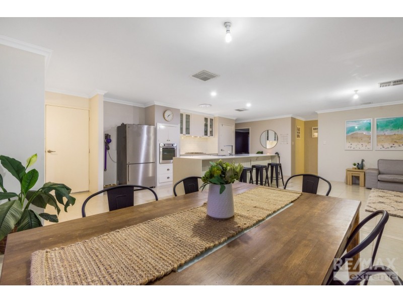31 Fairbourne Approach, Butler WA 6036