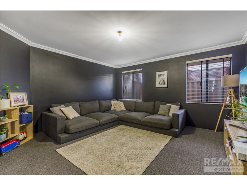 31 Fairbourne Approach, Butler WA 6036