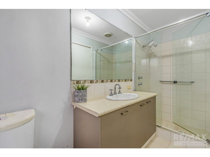 31 Fairbourne Approach, Butler WA 6036