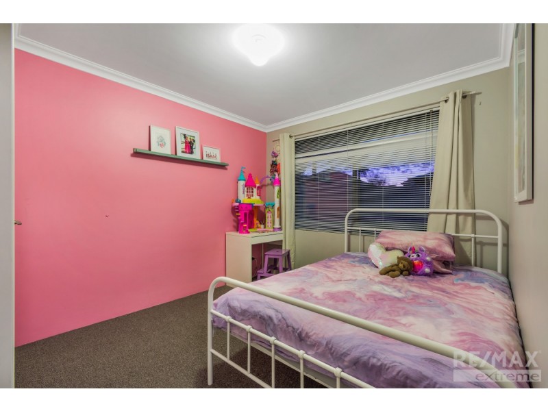 31 Fairbourne Approach, Butler WA 6036