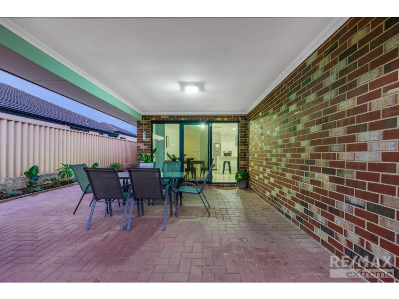 31 Fairbourne Approach, Butler WA 6036