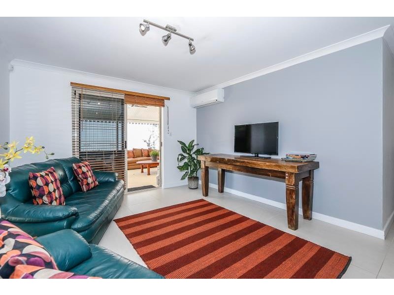 26 Fairpark Retreat, Landsdale WA 6065