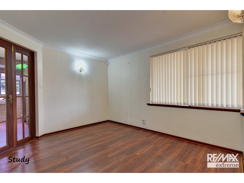 7 Villa Court, Kallaroo WA 6025