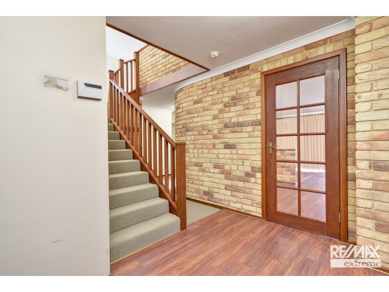 7 Villa Court, Kallaroo WA 6025