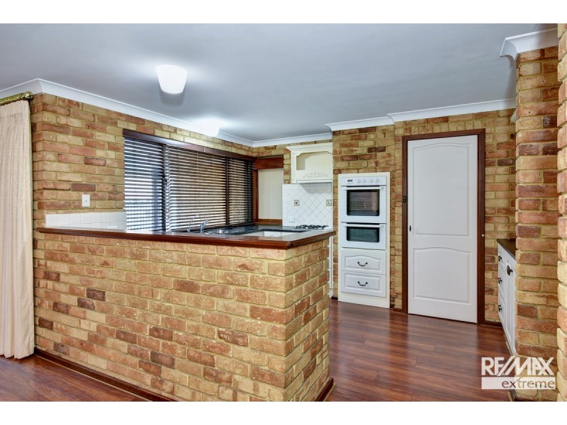 7 Villa Court, Kallaroo WA 6025