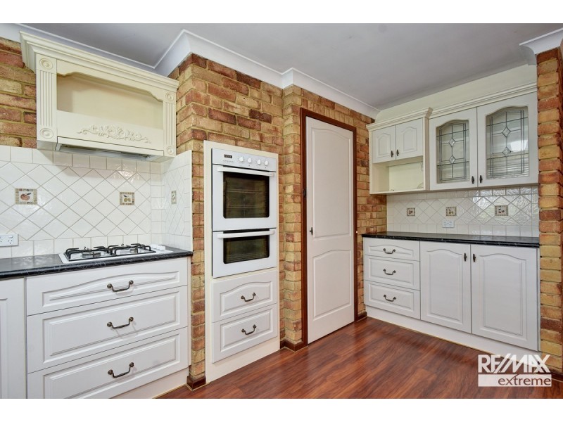 7 Villa Court, Kallaroo WA 6025