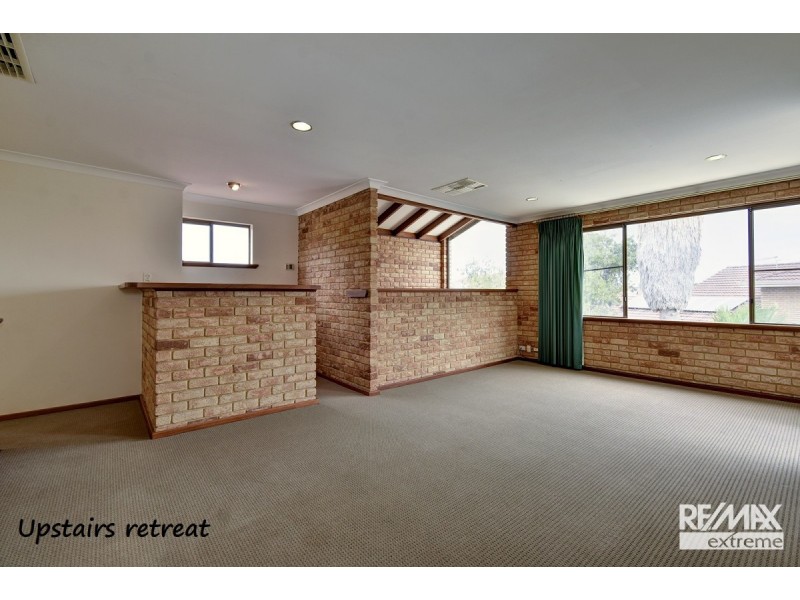 7 Villa Court, Kallaroo WA 6025