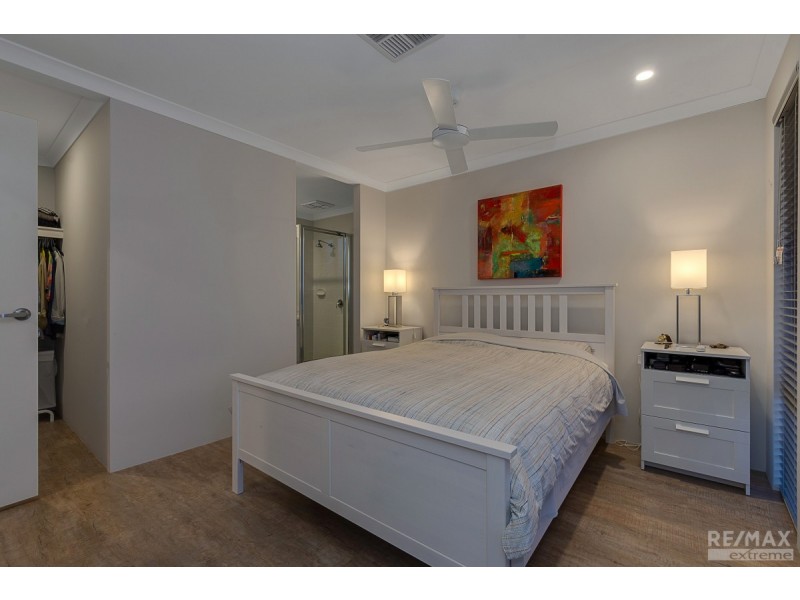 11 Scripta Way, Jindalee WA 6036