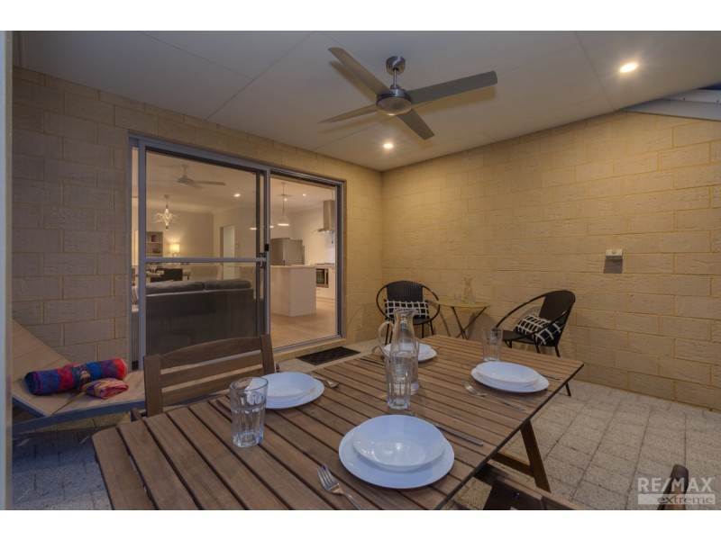 11 Scripta Way, Jindalee WA 6036