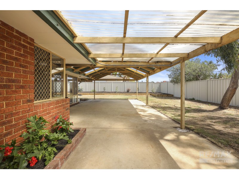 5 Dalvik Avenue, Merriwa WA 6030