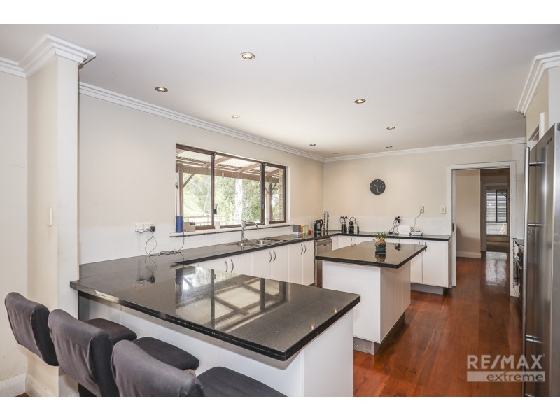 65 Sublime Glade, Carramar WA 6031