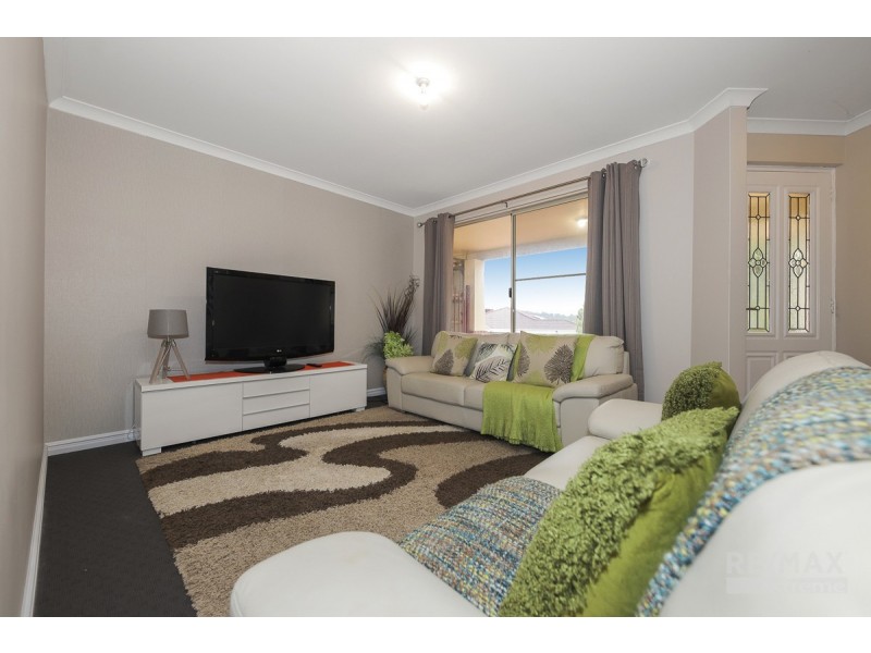 1 Kilmarnock Loop, Kinross WA 6028