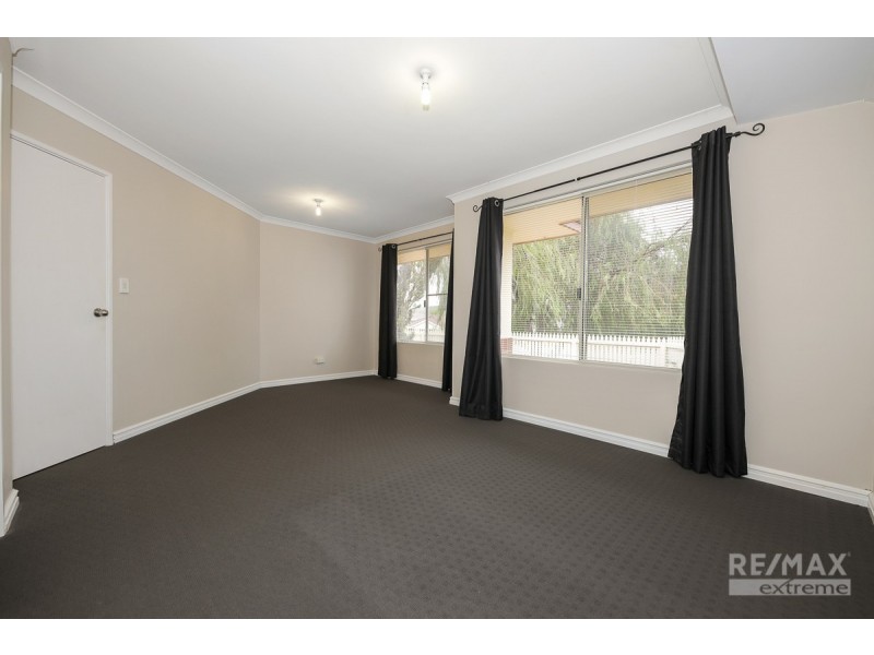 1 Kilmarnock Loop, Kinross WA 6028