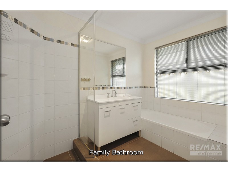 24 Haslingfield Way, Butler WA 6036