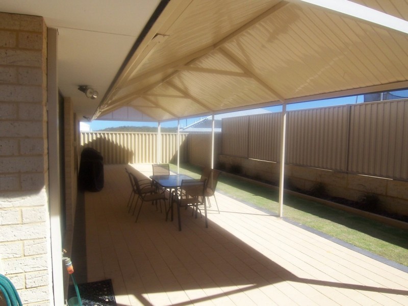 49 Kahana Parkway, Butler WA 6036