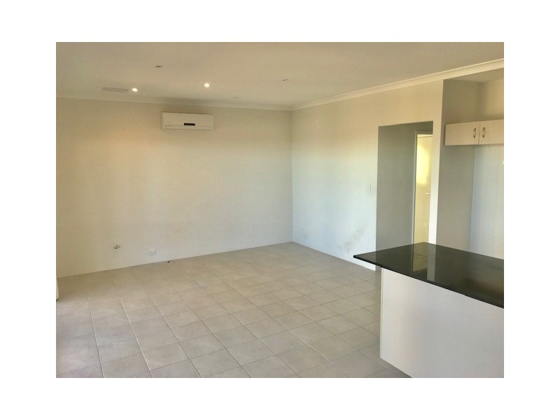 41 Traminer Way, Pearsall WA 6065