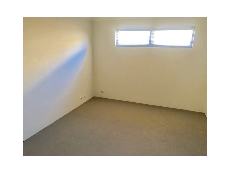 41 Traminer Way, Pearsall WA 6065