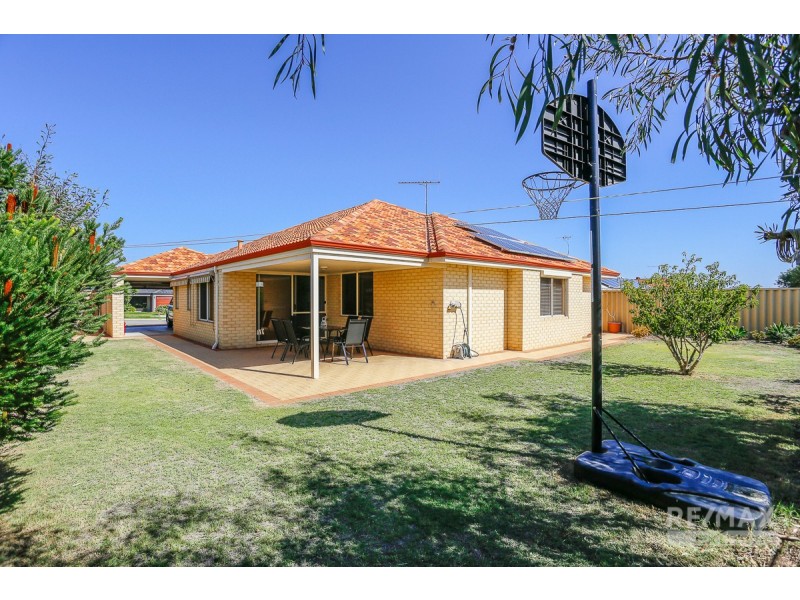 2 Kartner Road, Tapping WA 6065