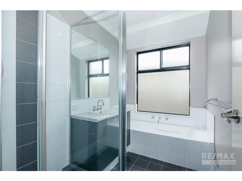 31 Fairgrounds Parkway, Alkimos WA 6038