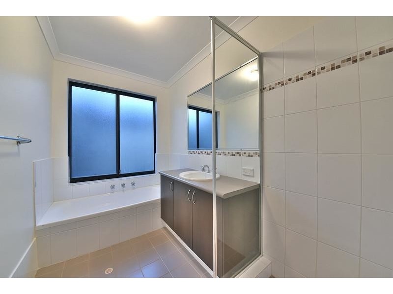 33B Navarre Way, Butler WA 6036