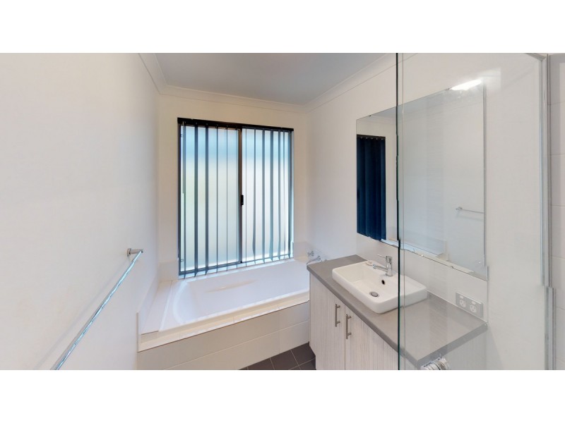 21 Genus Road, Banksia Grove WA 6031