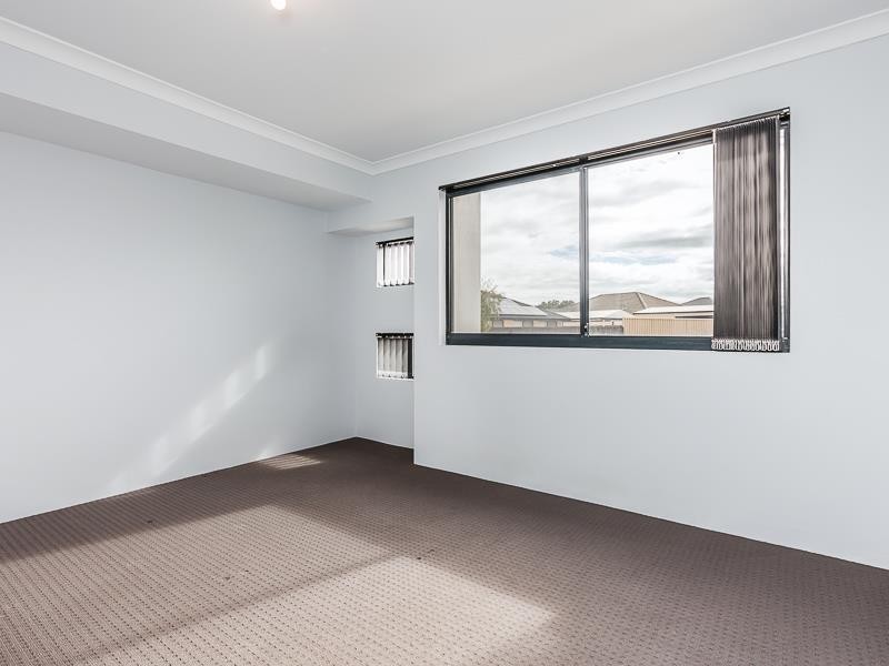 23 Hollyford Parade, Butler WA 6036