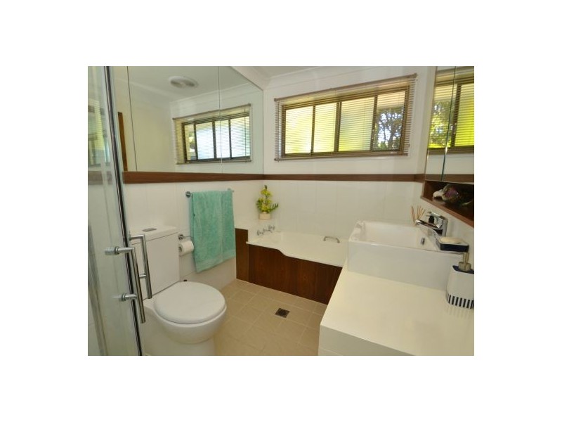 87 Blue Bell Drive, Wamberal NSW 2260