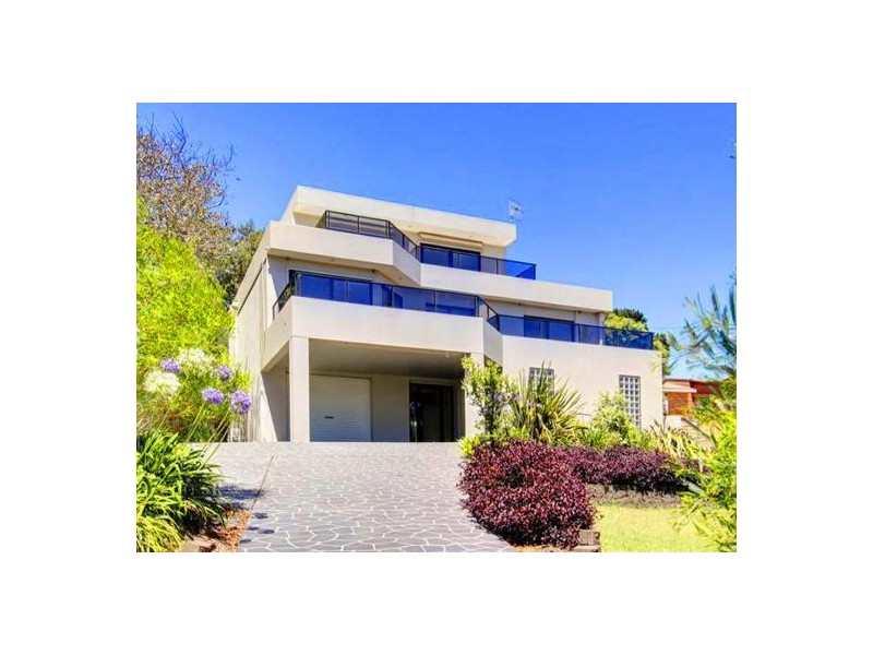 13 Spoon Bay Road, Forresters Beach NSW 2260