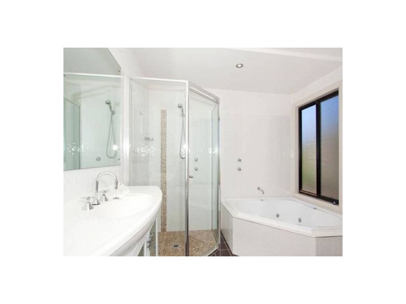 13 Spoon Bay Road, Forresters Beach NSW 2260