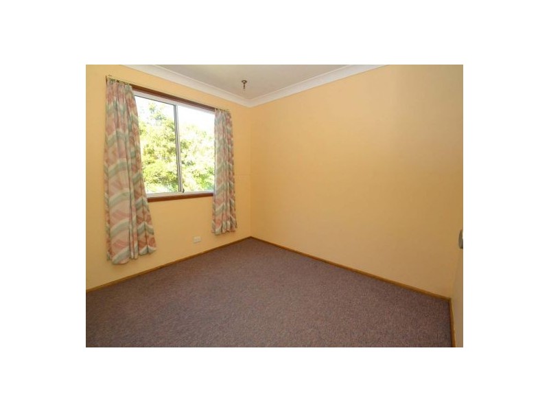 9 Malkana Avenue, Forresters Beach NSW 2260