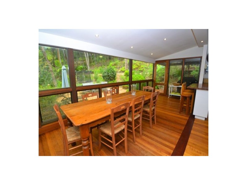 313 The Scenic Rd, Macmasters Beach NSW 2251