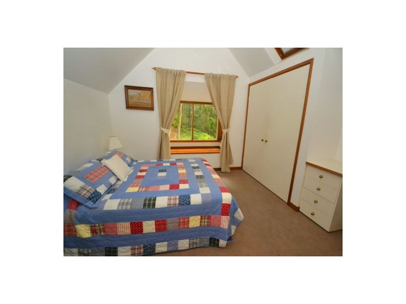 313 The Scenic Rd, Macmasters Beach NSW 2251