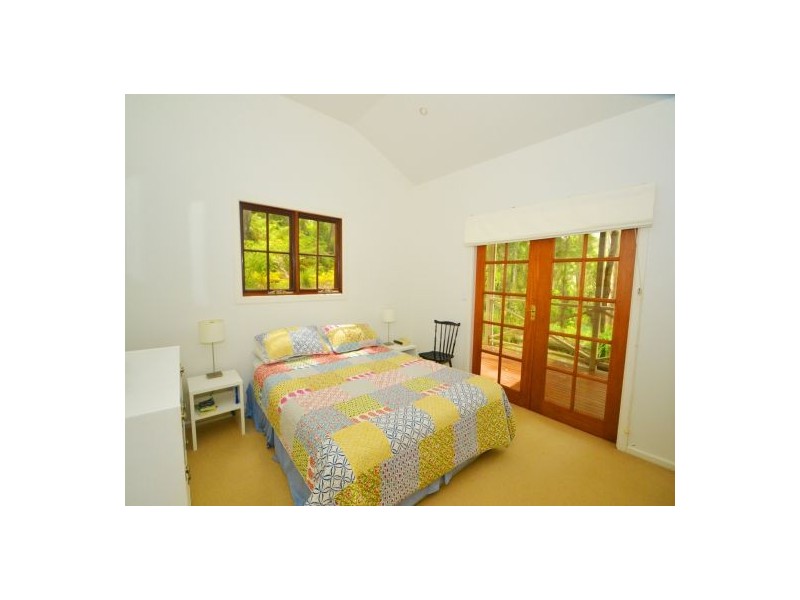 313 The Scenic Rd, Macmasters Beach NSW 2251