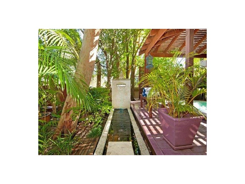 51 Barry Street, Bateau Bay NSW 2261