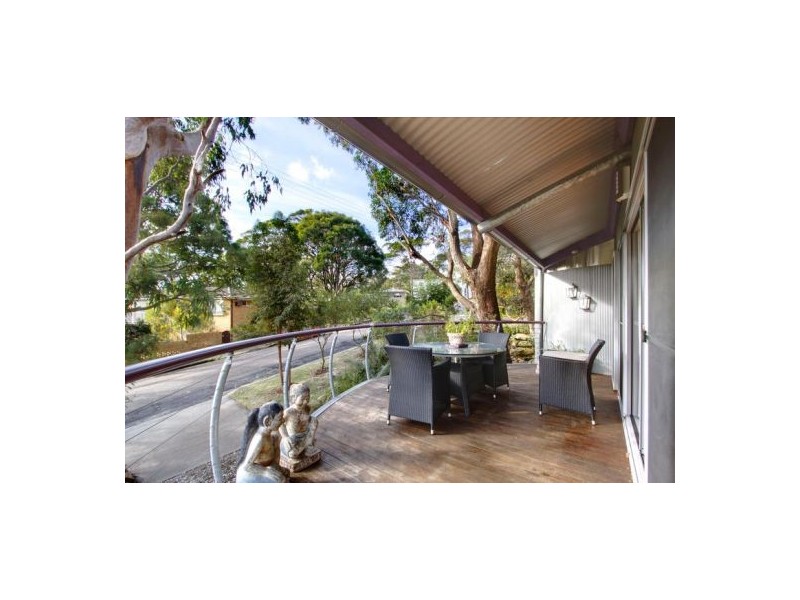 51 Barry Street, Bateau Bay NSW 2261