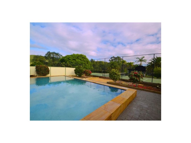 96 The Ridgeway, Lisarow NSW 2250