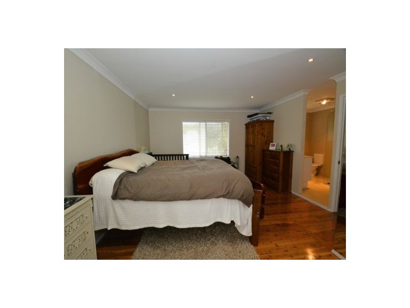 96 The Ridgeway, Lisarow NSW 2250