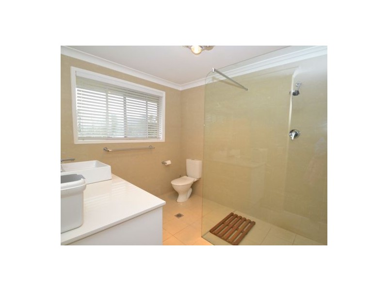 96 The Ridgeway, Lisarow NSW 2250