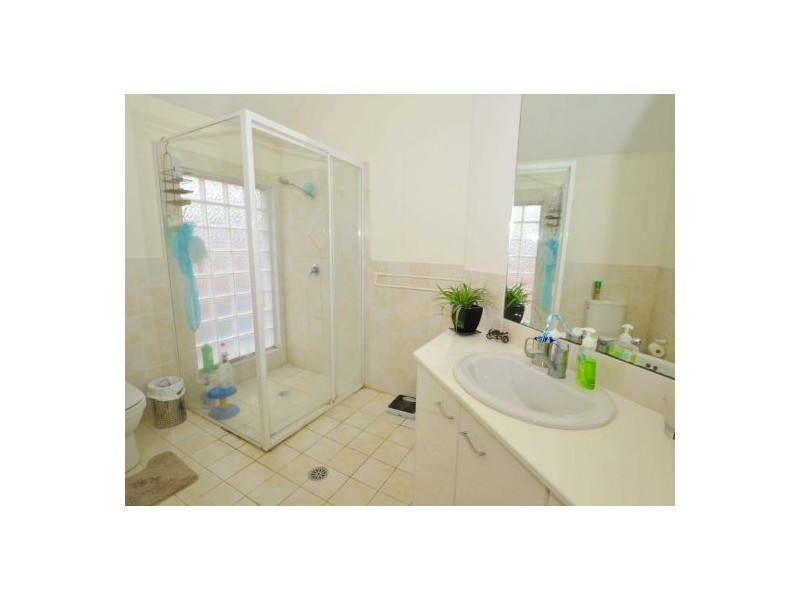 7 Bannister Drive, Erina NSW 2250