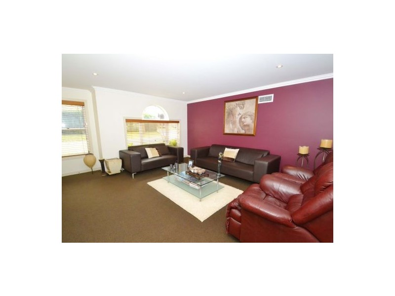 7 Bannister Drive, Erina NSW 2250