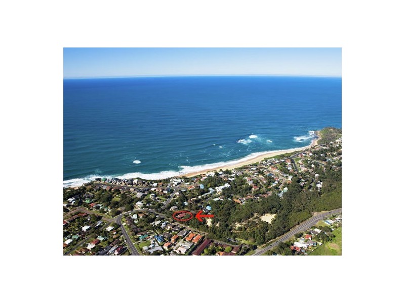 2 Maas Parade, Forresters Beach NSW 2260