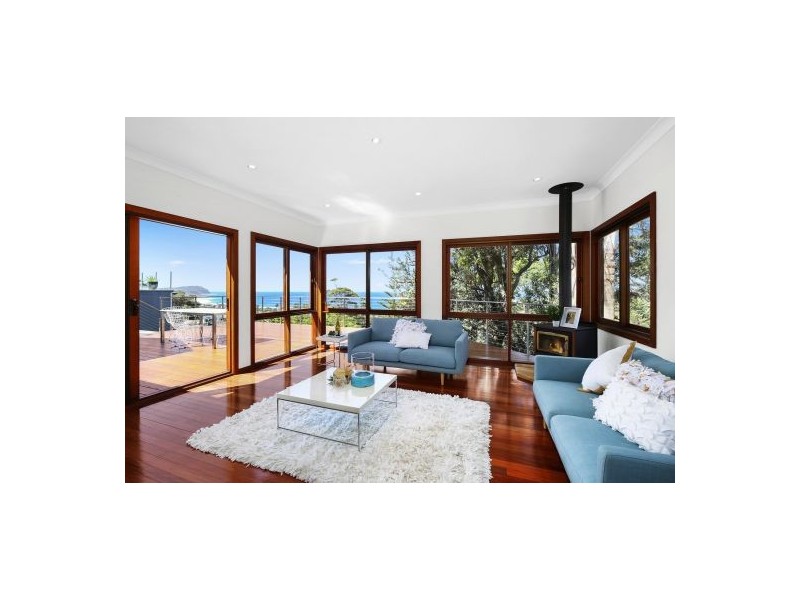 30 Hillcrest Street, Terrigal NSW 2260