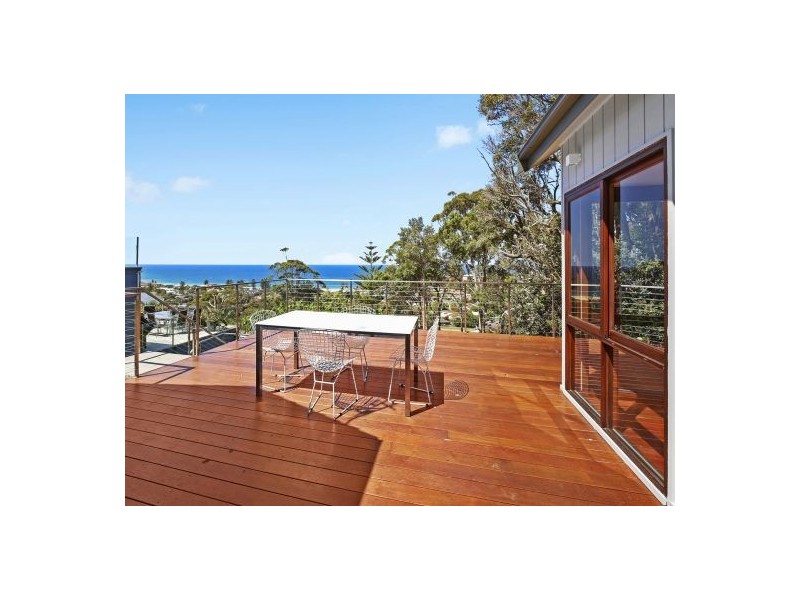 30 Hillcrest Street, Terrigal NSW 2260