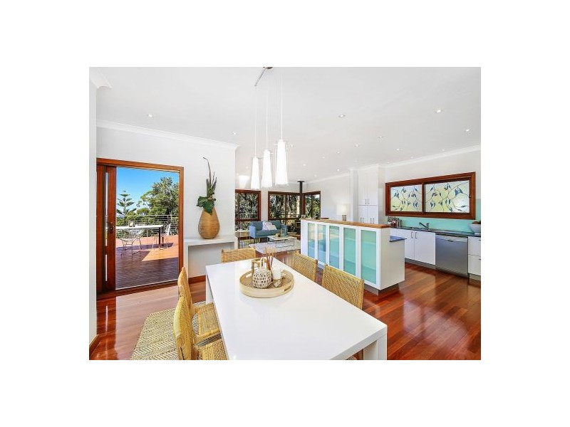 30 Hillcrest Street, Terrigal NSW 2260