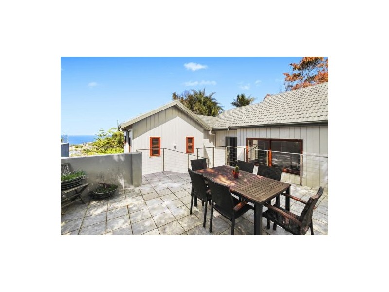 30 Hillcrest Street, Terrigal NSW 2260