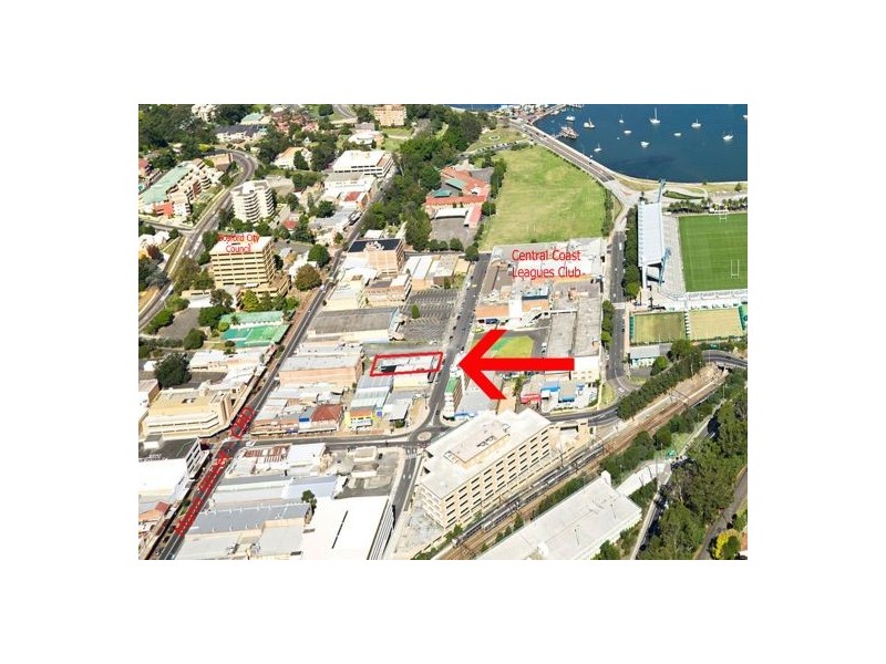 6 Baker Street, Gosford NSW 2250