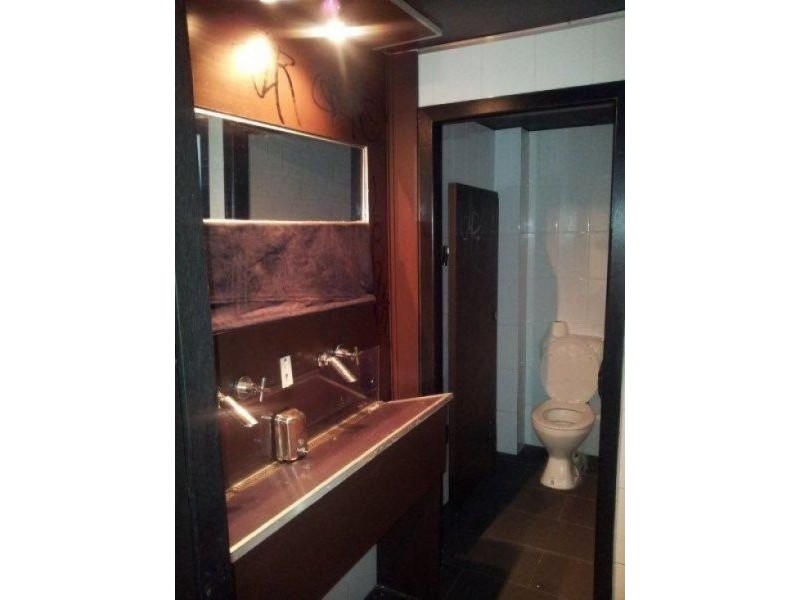 6 Baker Street, Gosford NSW 2250