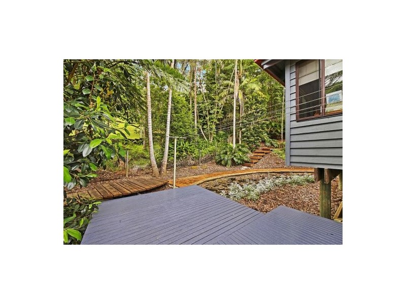 13 Hibiscus Avenue, North Avoca NSW 2260